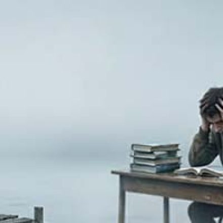 🧠 Cuando estudiar se siente imposible: lo que la ciencia dice sobre “no saber cómo empezar”